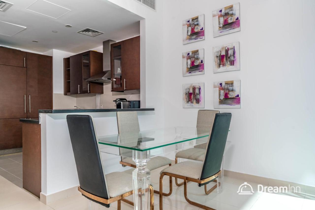 Dream Inn Apartments- West Wharf Tower Canal View Дубай Екстериор снимка