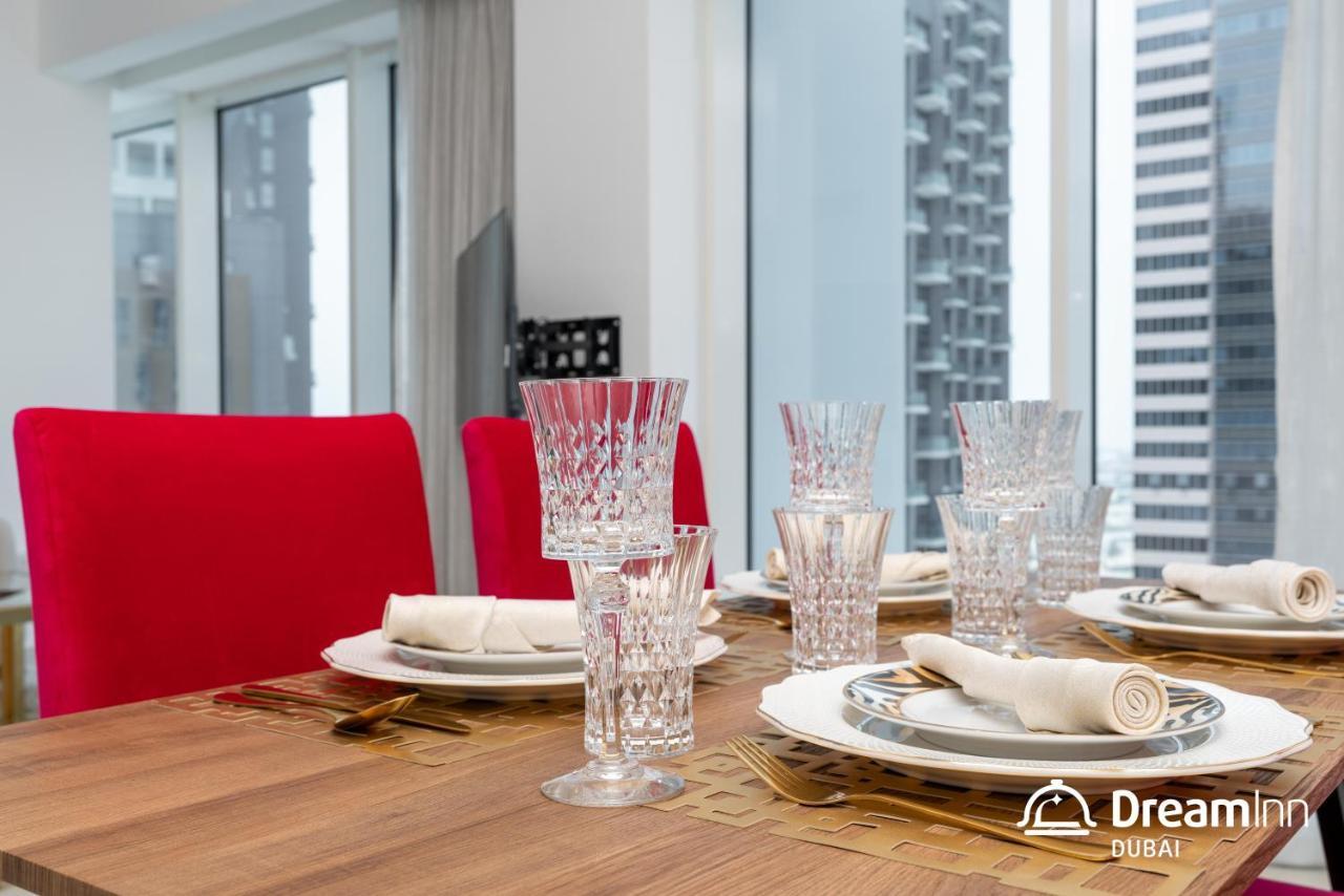 Dream Inn Apartments- West Wharf Tower Canal View Дубай Екстериор снимка